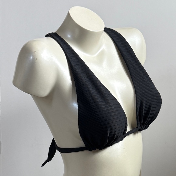 Acacia Swim BLAKE Dual Ribbed Bikini Top - Picture 3 of 11